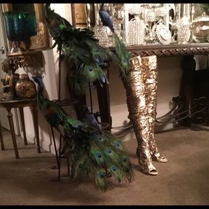 Ladies Gold Sequined Thigh High Boots!